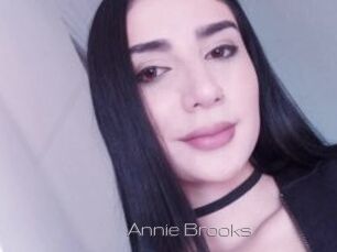 Annie_Brooks