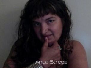 Anya_Strega