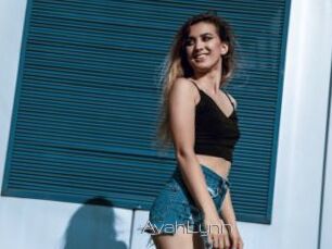 AvahLynn