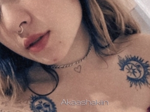 Akaashakiin