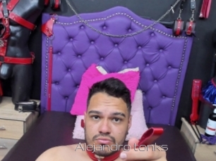Alejandro_tonks