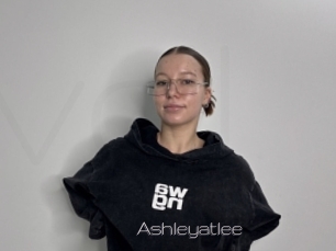 Ashleyatlee