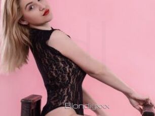 Blondiyxxx