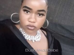 Busty44ddBabe