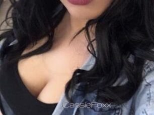 Cassie_Foxx