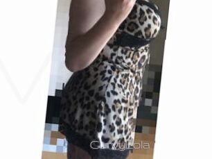 CurvyLola