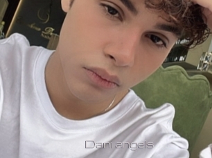 Dani_angels