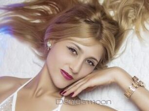 Daniela_moon