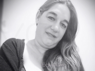 equinoxe Vidéo de lesbienne