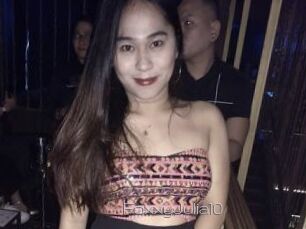 FoxxyJulia10