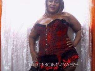 HOTMOMMYASS