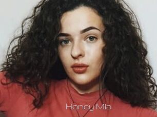 Honey_Mia