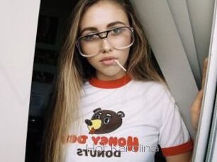 Hot_Karolina
