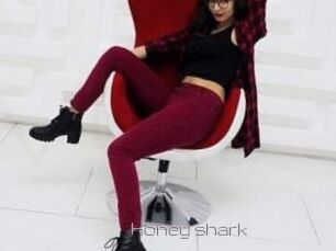 Honey_shark