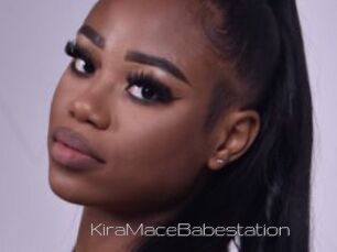 KiraMaceBabestation