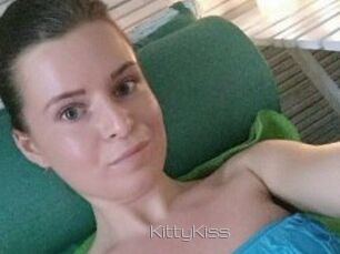 KittyKiss_