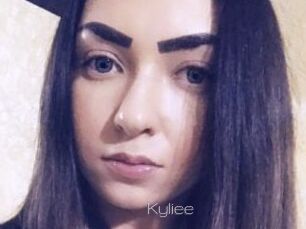 Kyliee_