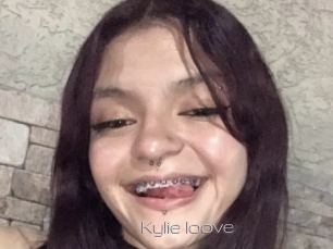 Kylie_loove
