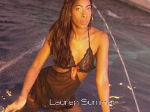 Lauren_Summerr