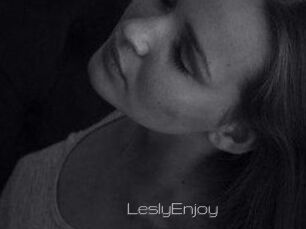 LeslyEnjoy