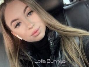Lolla_Bunnye