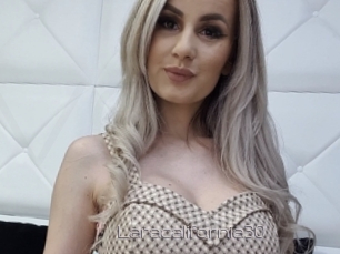 Laracalifornia30