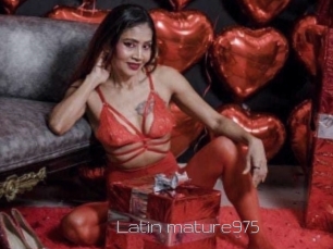 Latin_mature975