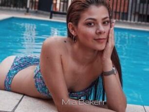 Mia_Bakerr