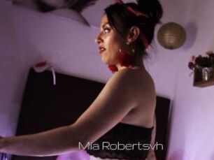 Mia_Robertsvh