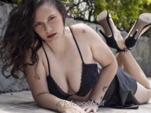 MiaxxWolf