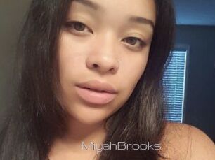 Miyah_Brooks