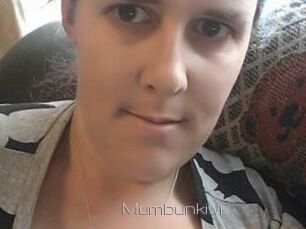 Mum_bun_kiwi