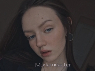 mariamdarter Vidéo de lesbienne