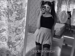 medelinakox Vidéo de lesbienne