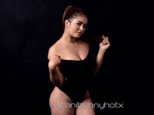 Melanibunnyhotx
