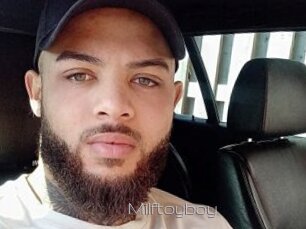 Milftoyboy
