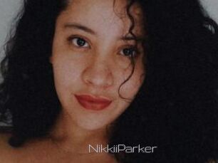 NikkiiParker