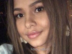 Riley_silver