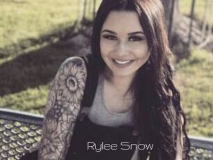 Rylee_Snow