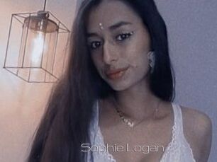 Sophie_Logan