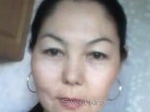 Sweet_Kira_