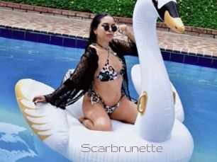 Scarbrunette
