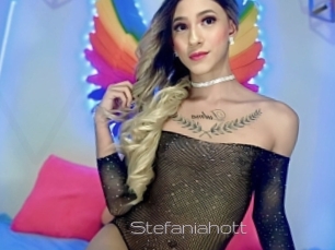 Stefaniahott