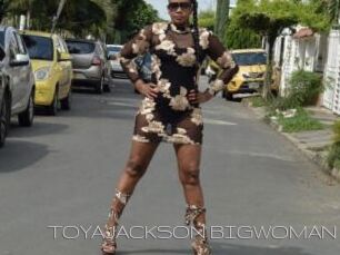 TOYAJACKSON_BIGWOMAN