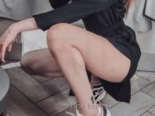 Tiny_liana